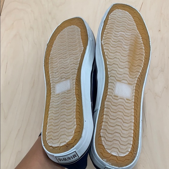 Bob Barker Canvas Sneaker 